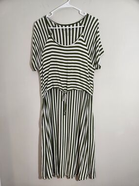 Latched Mama Olive Green Striped Midi Dress Breastfeeding Nursing Pumping Autumn